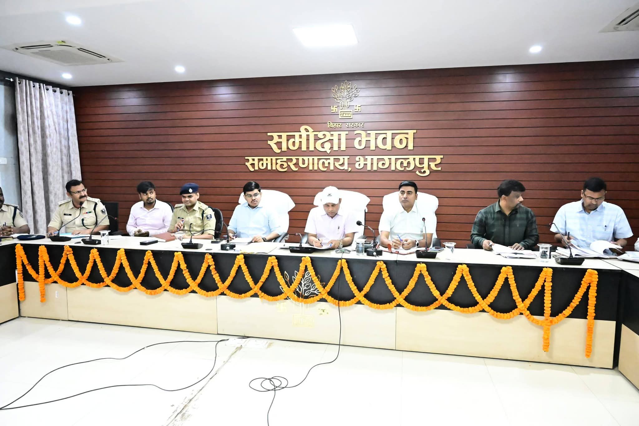 भागलपुर में गंगा संरक्षण को लेकर समीक्षा बैठक, DM ने दिए सख्त निर्देश